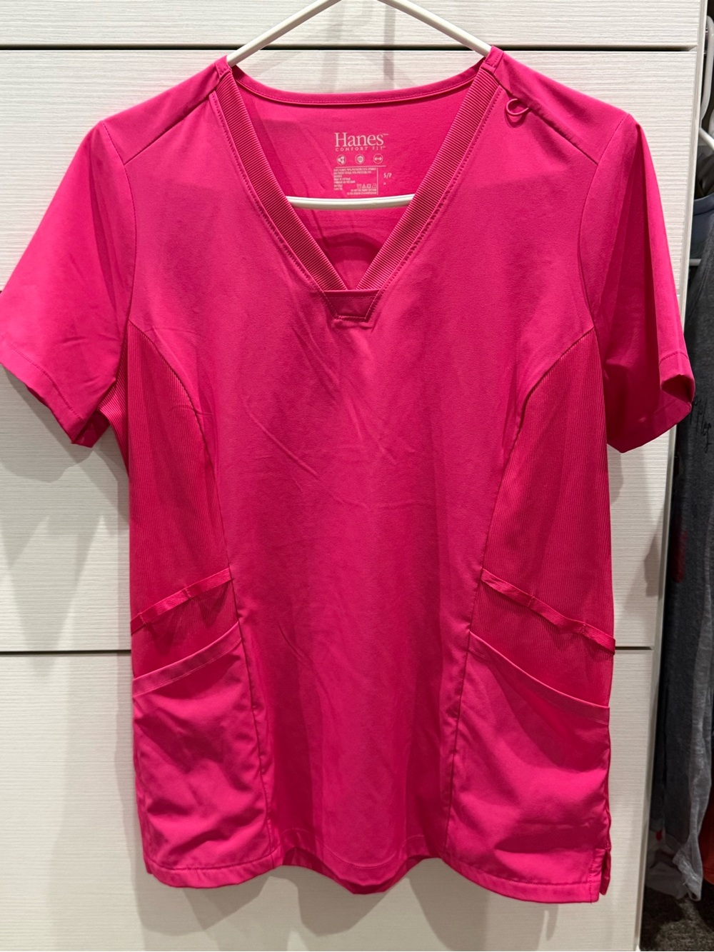Hanes Hot Pink 2 piece Women's scrubs Small